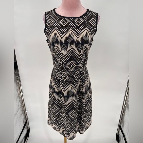 EUC J. Crew Diamond Ikat Pattern Dress - Picture 5 of 11